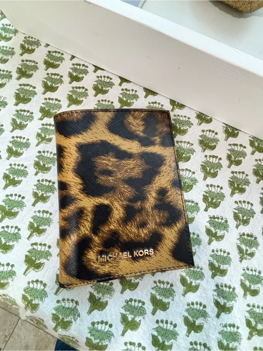 Michael Kors Jet Set Travel Passport Wallet - Leopard Print Saffiano Leather